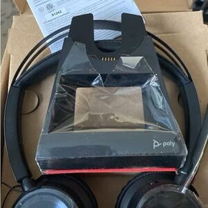 Polycom Voyager 2 Over-Ear Headset